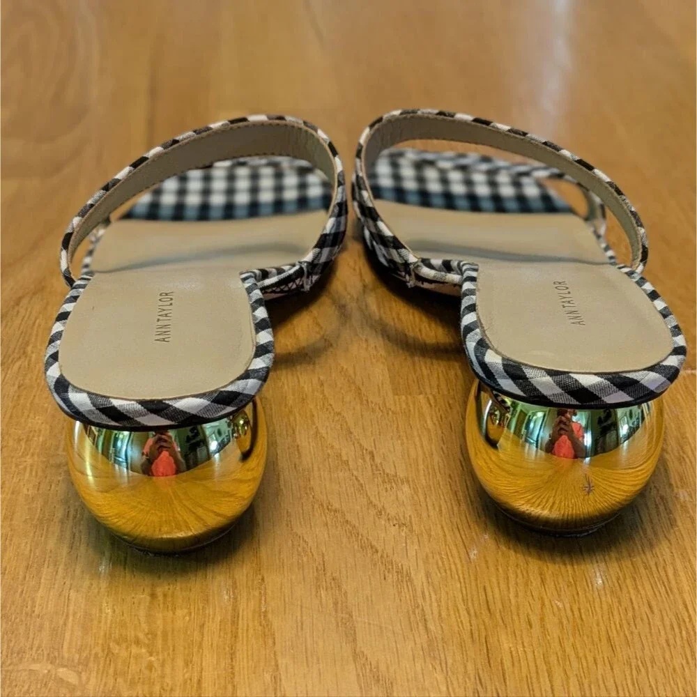 Ann Taylor Black Gingham Gold Mirror Globe Heel Size 6M